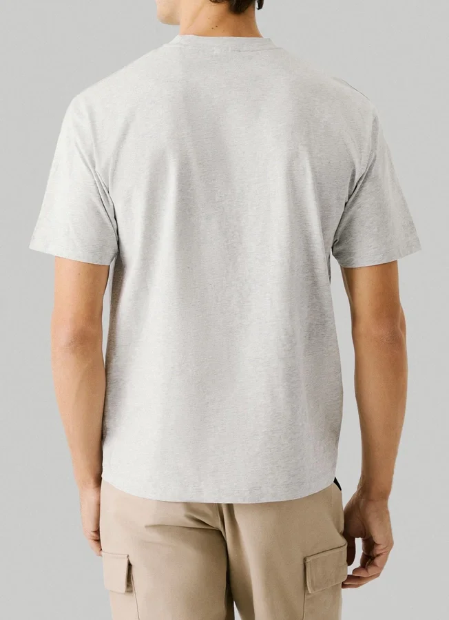 T-Shirt mit Logo im Farbverlauf T-Shirt mit Logo im Farbverlauf