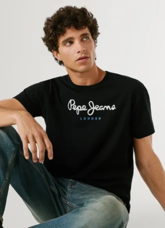 t shirt mit logo in regular fit 1 1 330x456 - T-Shirt mit Logo in Regular Fit