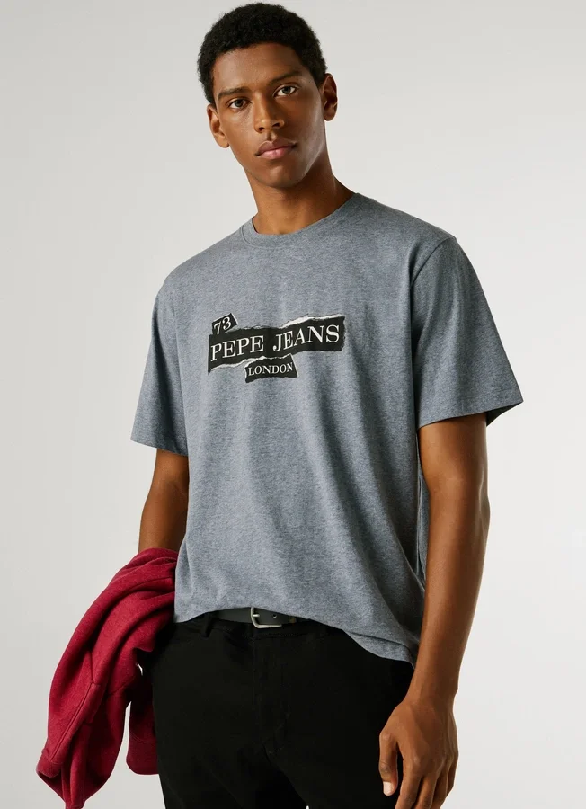T-Shirt mit Logo-Print in Regular-Passform T-Shirt mit Logo-Print in Regular-Passform