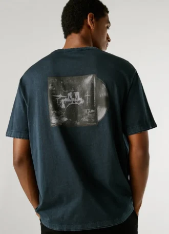 T-Shirt mit Rückenaufdruck in lockerer Passform