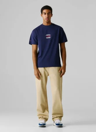 T-Shirt mit Rückenaufdruck in lockerer Passform