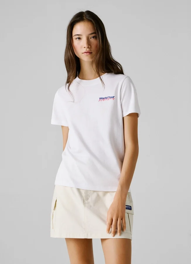 T-Shirt mit Rückenaufdruck in lockerer Passform T-Shirt mit Rückenaufdruck in lockerer Passform