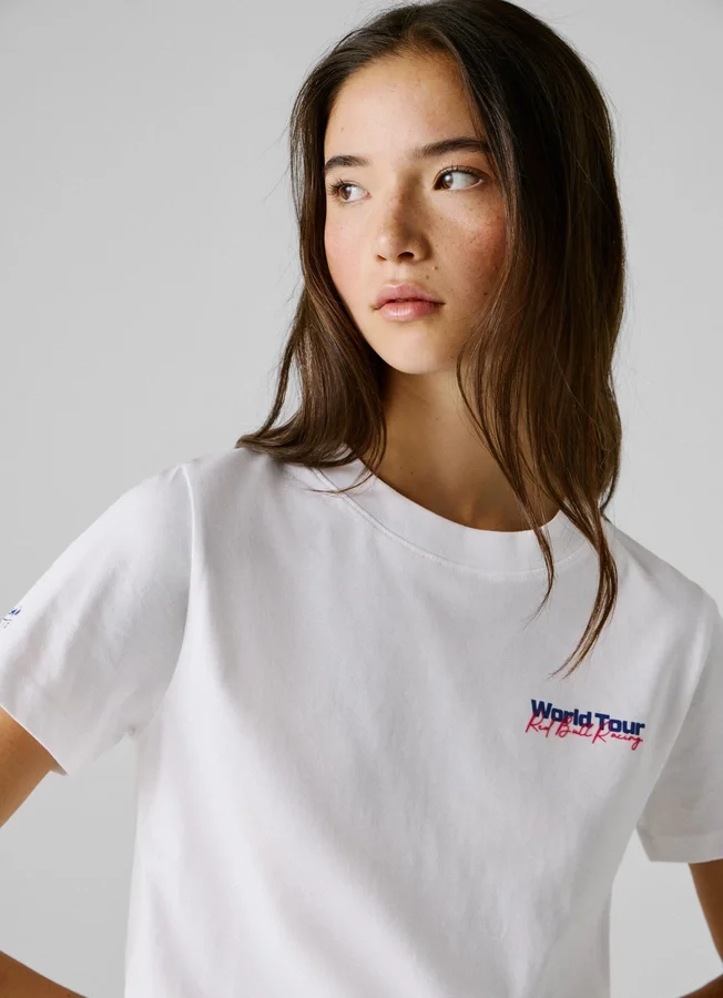 T-Shirt mit Rückenaufdruck in lockerer Passform T-Shirt mit Rückenaufdruck in lockerer Passform