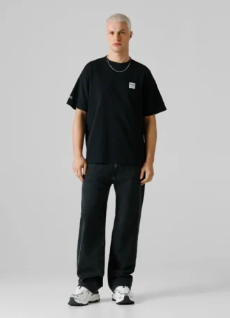T-Shirt mit Rückenaufdruck und lockerer Passform