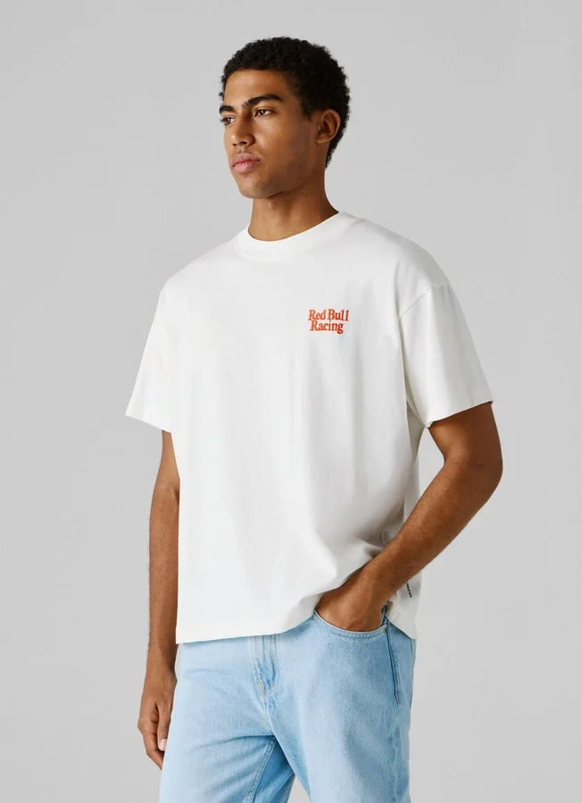 T-Shirt mit Rückenaufdruck und lockerer Passform T-Shirt mit Rückenaufdruck und lockerer Passform