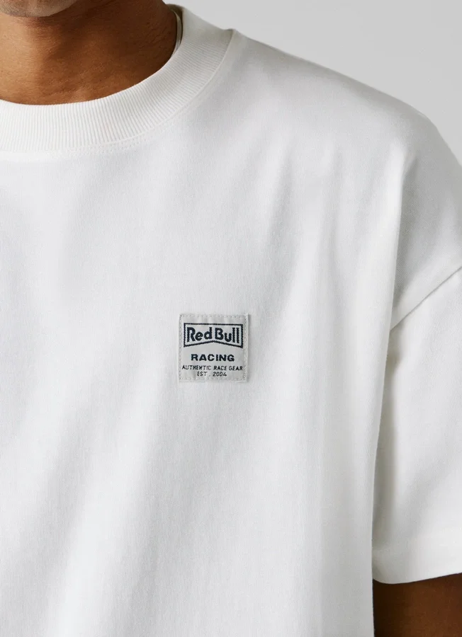 T-Shirt mit Rückenaufdruck und lockerer Passform T-Shirt mit Rückenaufdruck und lockerer Passform