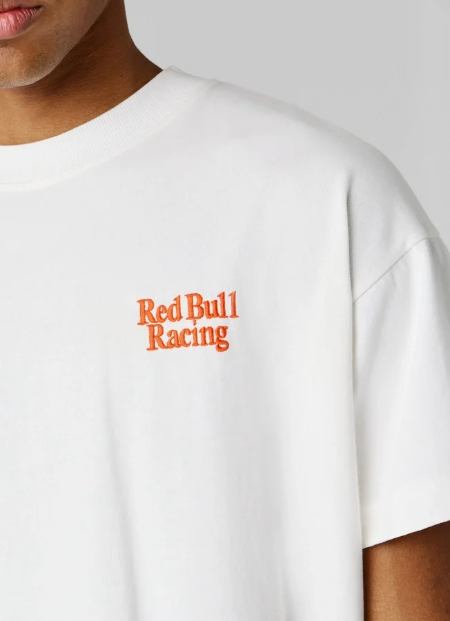 T-Shirt mit Rückenaufdruck und lockerer Passform T-Shirt mit Rückenaufdruck und lockerer Passform