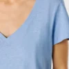 T-Shirt mit V-Ausschnitt und gesticktem Logo