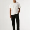 T-Shirt mit Vordertasche in Regular Fit