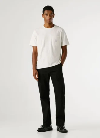 T-Shirt mit Vordertasche in Regular Fit