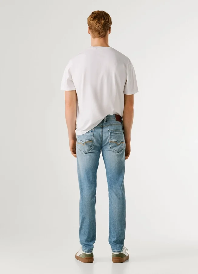 Taper-Fit-Jeans mit mittlerer Leibhöhe – Spike Taper-Fit-Jeans mit mittlerer Leibhöhe – Spike