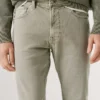 Taper-Fit-Jeans mit mittlerer Leibhöhe – Stanley