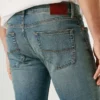 Taper-Fit-Jeans mit mittlerer Leibhöhe – Stanley