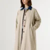Trenchcoat mit Hemdkragen Trenchcoat mit Hemdkragen