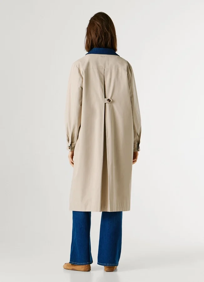 Trenchcoat mit Hemdkragen Trenchcoat mit Hemdkragen