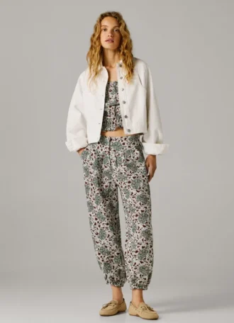 Weit geschnittene Hose mit Blumenmuster
