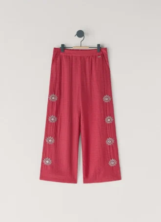 Weite Hose mit Blumenstickerei