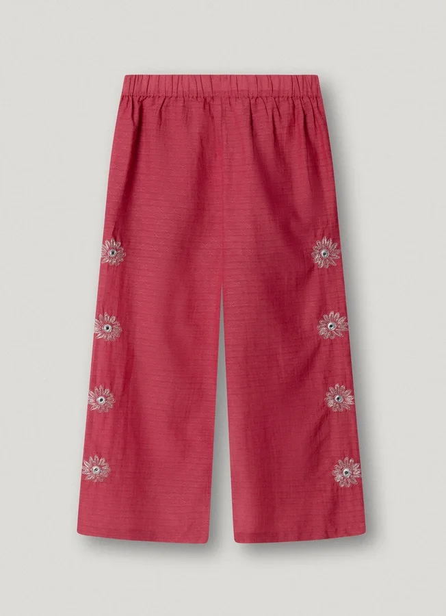Weite Hose mit Blumenstickerei Weite Hose mit Blumenstickerei