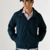Windjacke mit Kapuze Windjacke mit Kapuze