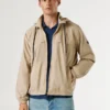 Windjacke mit Kapuze Windjacke mit Kapuze