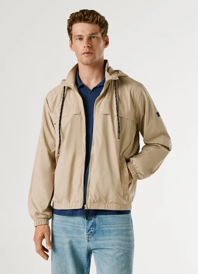 Windjacke mit Kapuze Windjacke mit Kapuze